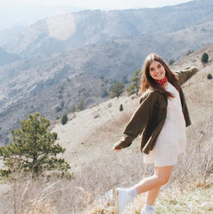 Meet your Posher, Claire